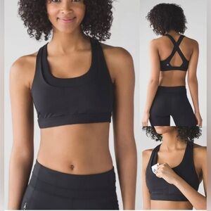 Lululemon  Run: Stuff Your Bra III - Size 8
